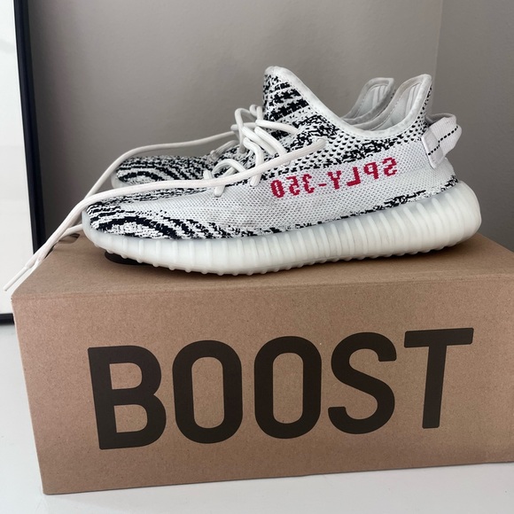 Adidas Men’s Yeezy zebra - Picture 2 of 7
